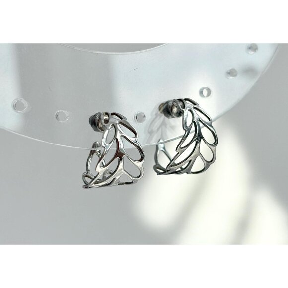 vintage Jewelry - Vintage Silver Toned Monstera Leaf / Foliage Shaped Little Open Hoop Earrings